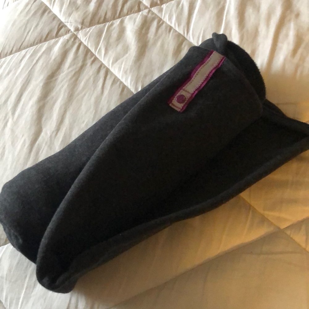 Lulu Lemon yoga blanket